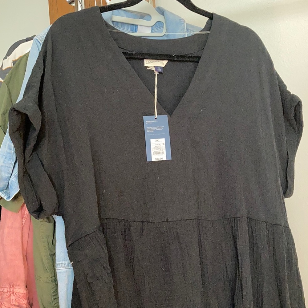 NWT black universal thread dress